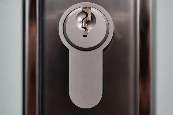 Broken key removal cost factors and pricing